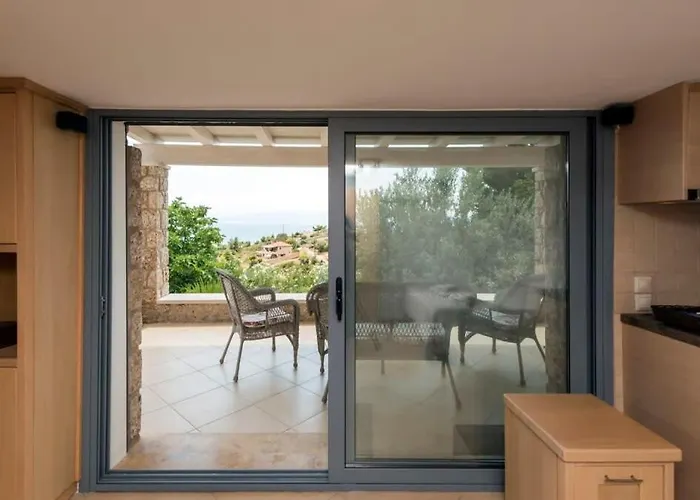 بيت للعطل - Poolside Lux Getaway